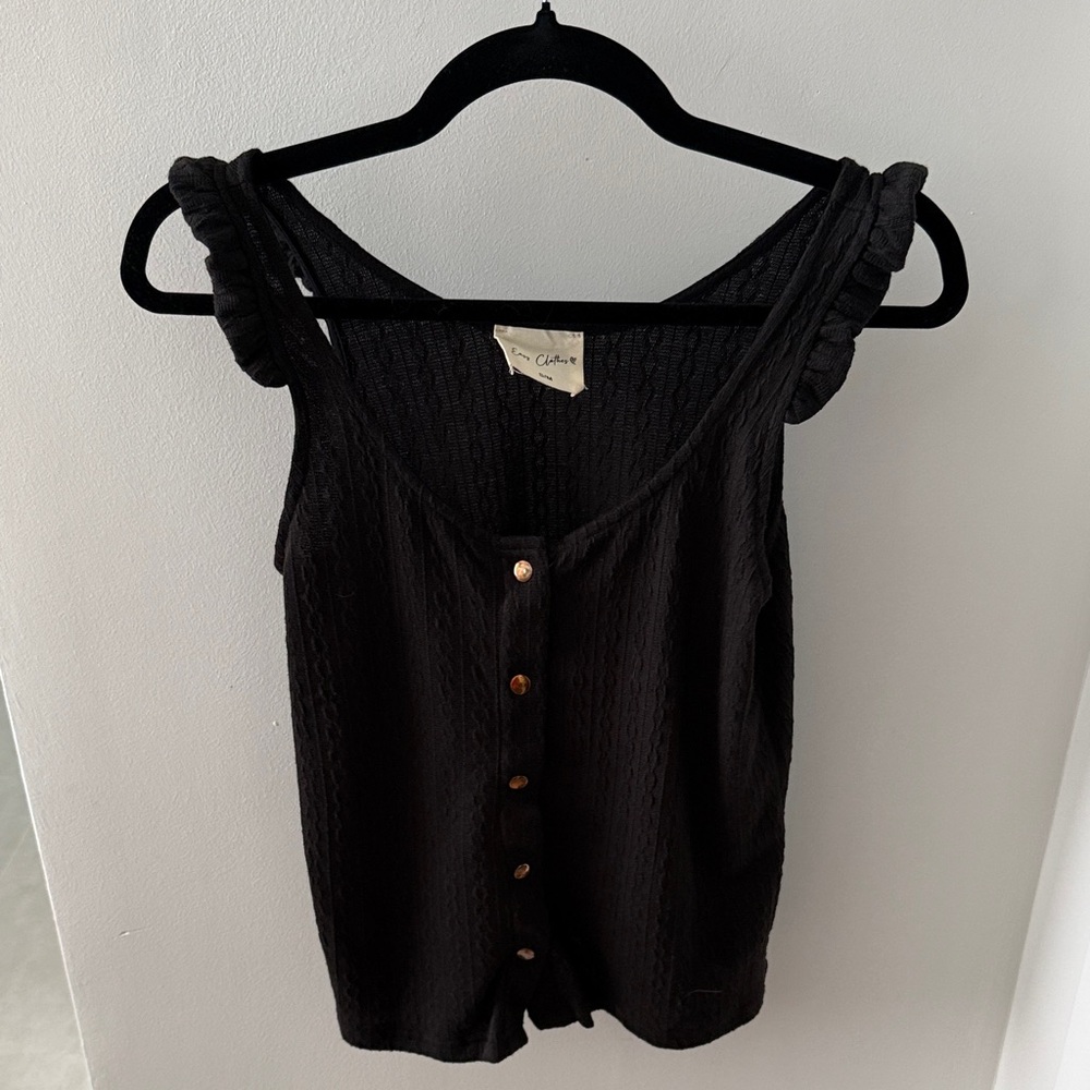 Easy Clothes James Top in Black